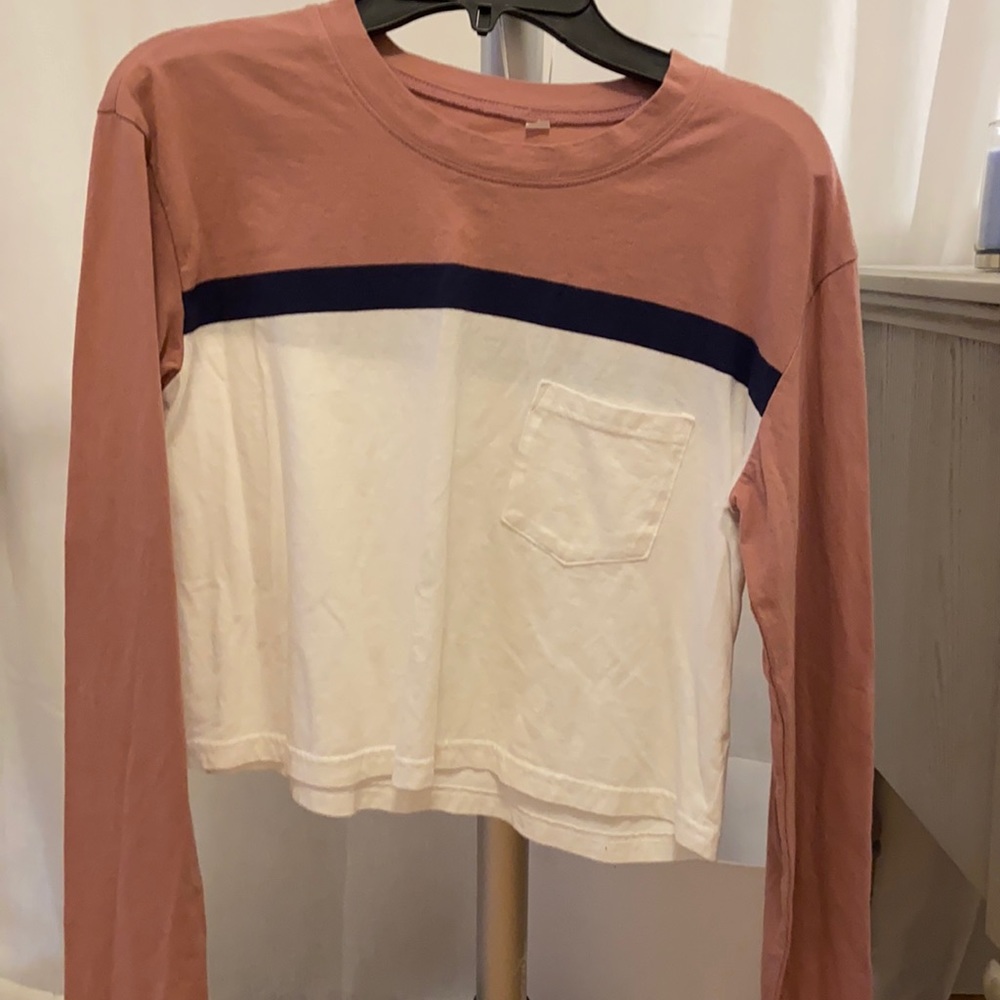 along sleeve from cotton on size xs